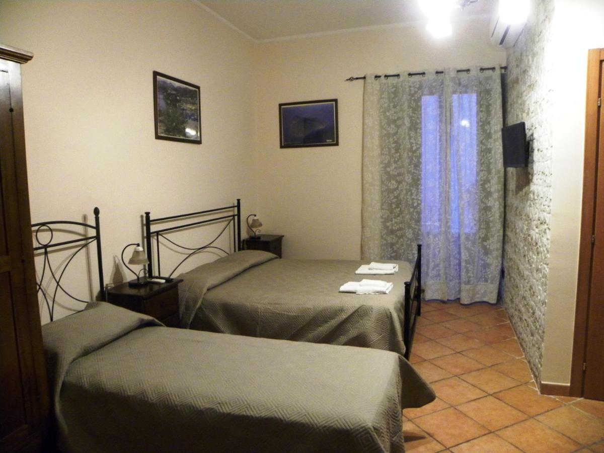 Case Vacanze Albamarina Lípara Exterior foto